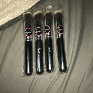 Sigma Kabuki Brush Set